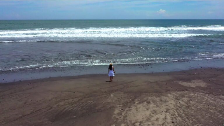 Review Menarik Pantai Kedungu Pantai Cinta Di Bali