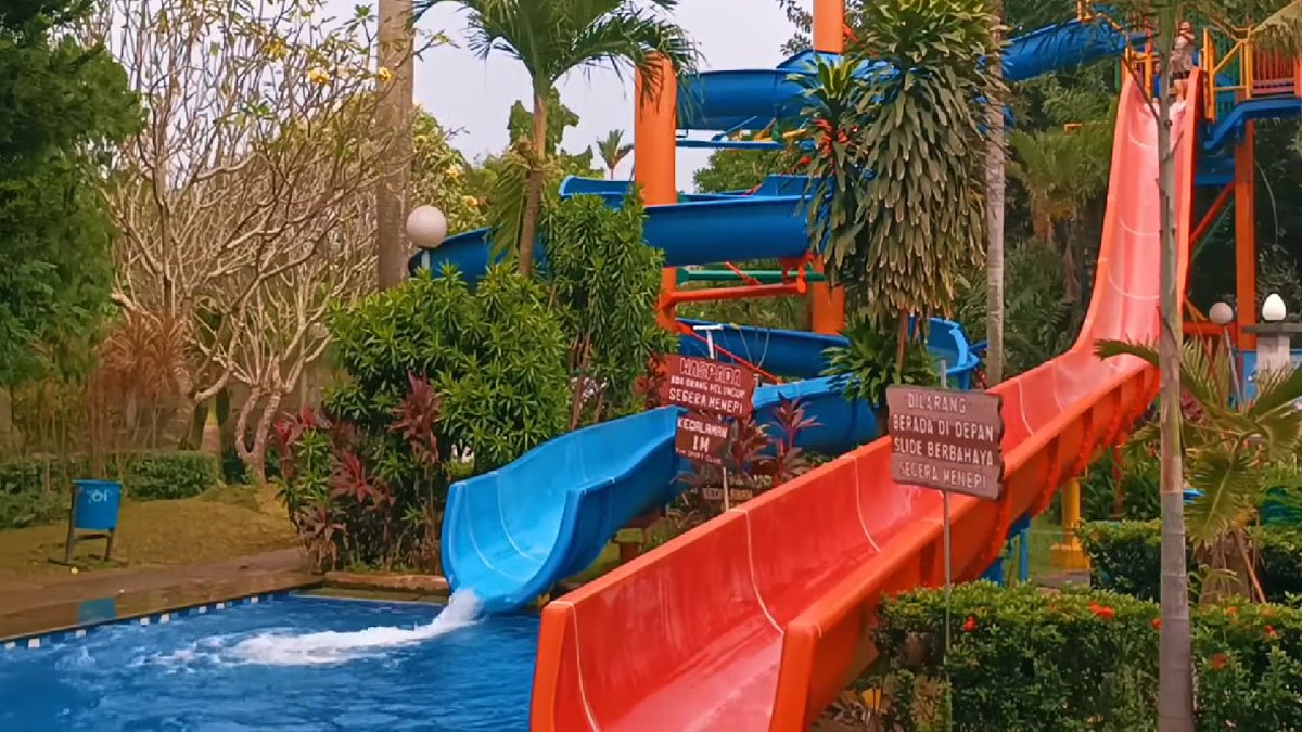 Kolam Renang Meruya Water Park Destinasi Wisata Air Jakarta